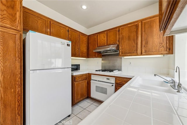 566 E Stephanie Dr, Covina, CA 91722 - photo 17