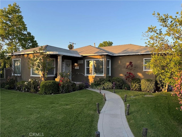812 N Dickel St, Anaheim, CA 92805 - single story home featuring a front yard and stucco siding