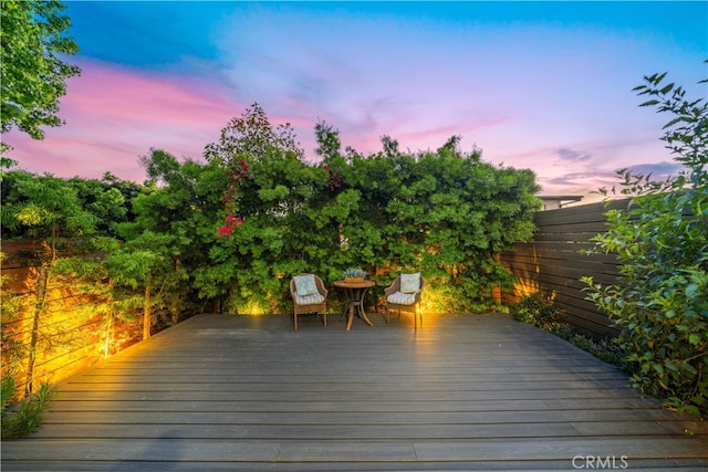 deck with fence