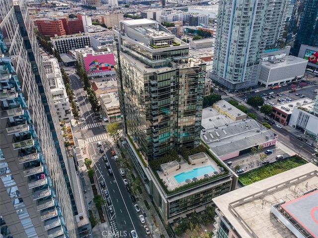 1155 S Grand Ave Unit 1011, Los Angeles, CA 90015 - view of urban area with a pool area