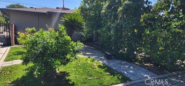 15220 Terracedale Dr, La Mirada, CA 90638 - view of yard