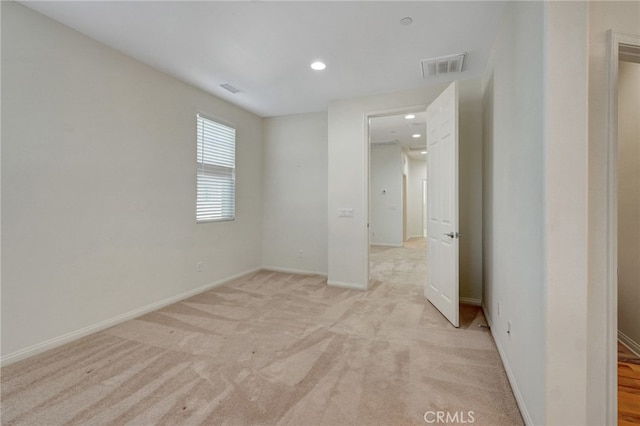 22824 W Olive Way, Canoga Park, CA 91304 - unfurnished room with visible vents, recessed lighting, baseboards, and light carpet