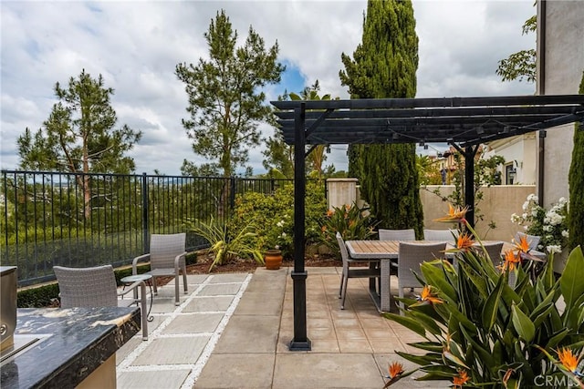 21 Alexa Ln, Ladera Ranch, CA 92694 - fenced backyard with outdoor dining space, a pergola, and a patio