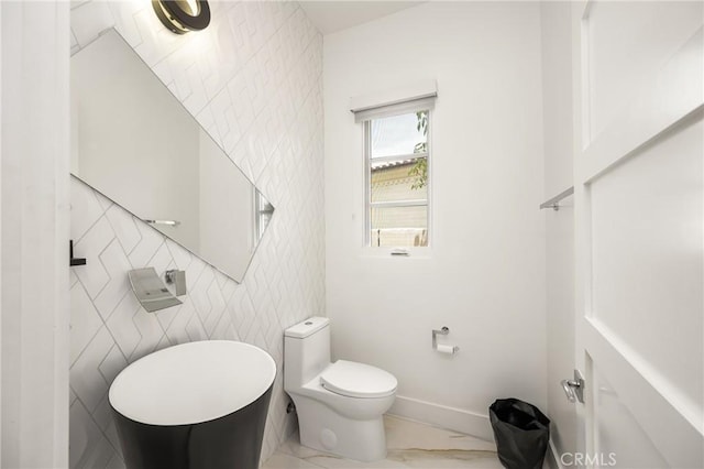21 Alexa Ln, Ladera Ranch, CA 92694 - half bath featuring toilet and baseboards