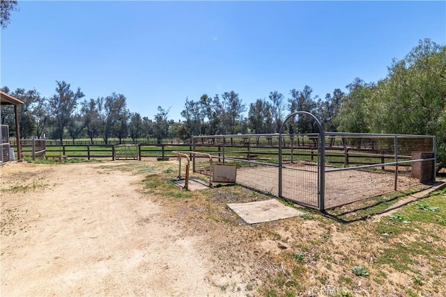 view of yard featuring a rural view