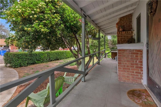 view of patio featuring covered porch