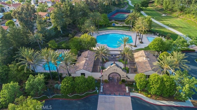 31937 Calle Galarza, Temecula, CA 92592 - aerial view of a pool