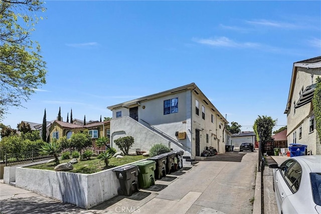 1861 S Redondo Blvd, Los Angeles, CA 90019 - view of road