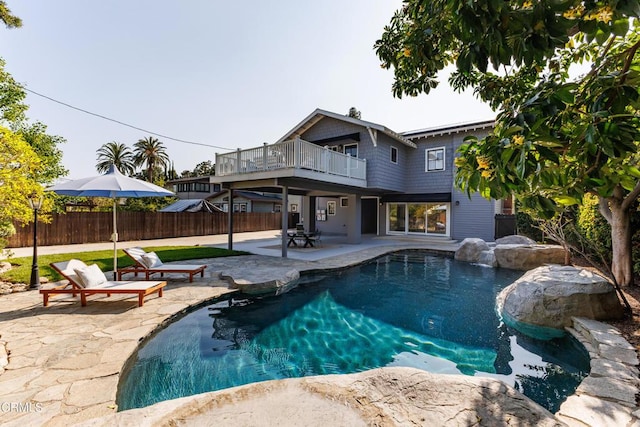 1954 Primrose Ave, South Pasadena, CA 91030 - view of swimming pool with a patio area and a fenced backyard