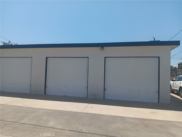 8611 Chapman Ave, Garden Grove, CA 92841 - view of detached garage