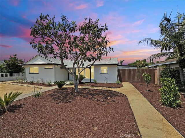 8611 Chapman Ave, Garden Grove, CA 92841 - view of front of home featuring stucco siding