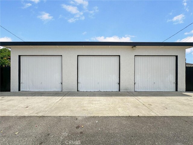 8611 Chapman Ave, Garden Grove, CA 92841 - view of garage