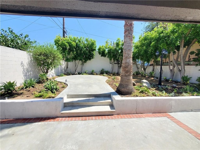 1741 Glenwood Rd, Glendale, CA 91201 - fenced backyard with a patio area