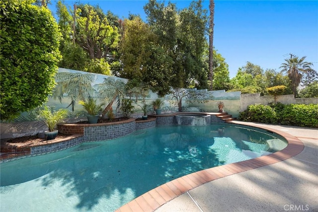 112 Morgan Ranch Rd, Glendora, CA 91741 - view of pool featuring a pool with connected hot tub and a fenced backyard