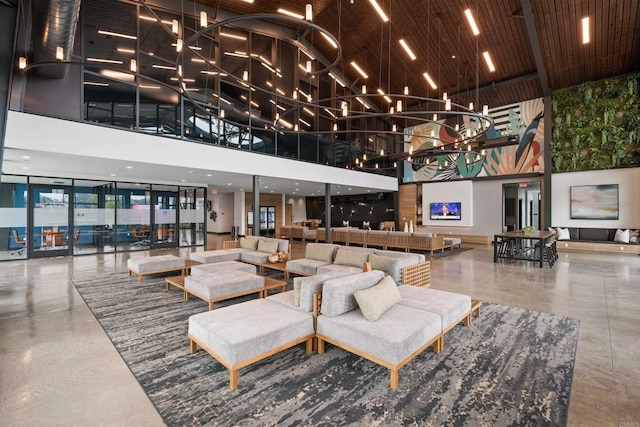 10456 Newbliss Way, Mira Mesa, CA 92126 - lobby featuring a towering ceiling