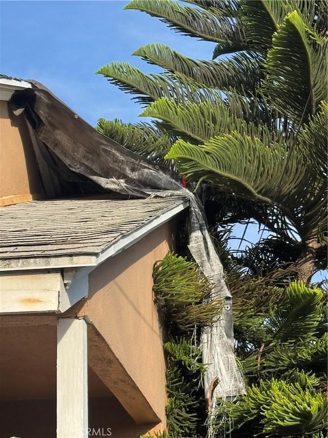 exterior details with stucco siding