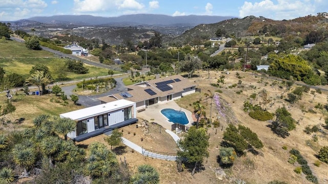68256827 Kellyn Ln, Vista, CA 92084 - birds eye view of property with a mountain view