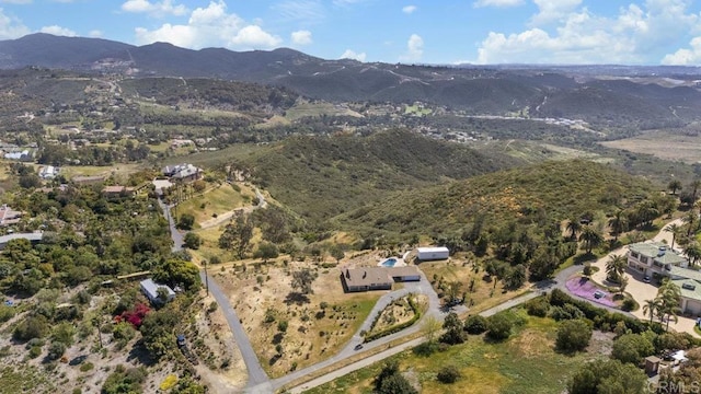 68256827 Kellyn Ln, Vista, CA 92084 - birds eye view of property with a mountain view