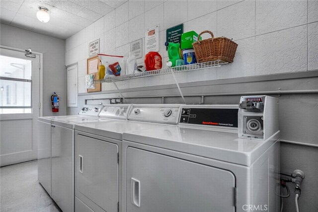2486 Via Campesina, Palos Verdes Estates, CA 90274 - clothes washing area featuring washing machine and clothes dryer