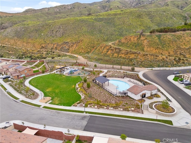bird's eye view with a mountain view
