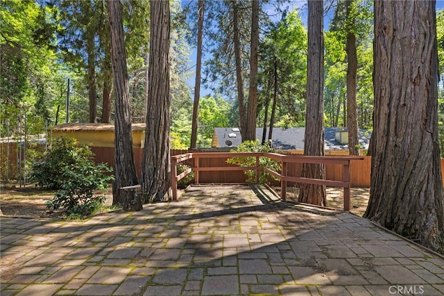 14124 Rollins Ct, Magalia, CA 95954 - view of patio