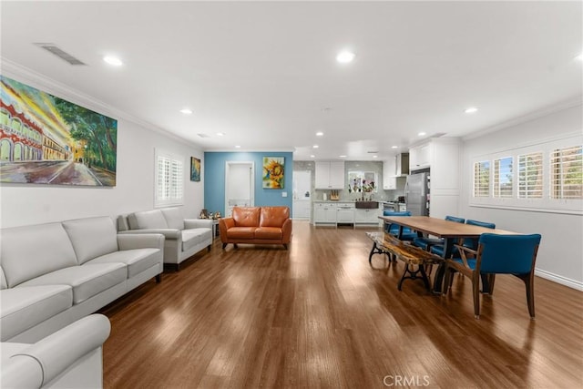 31869 Florida St, Redlands, CA 93373 - living room with crown molding and recessed lighting