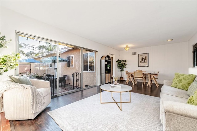 2750 Fanwood Ave, Long Beach, CA 90815 - living room with wood finished floors