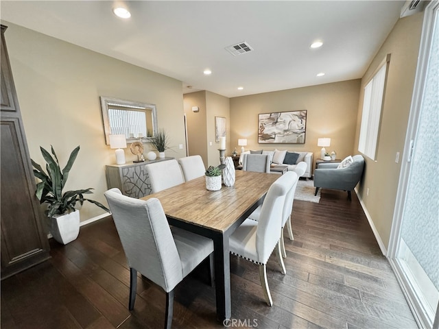 dining room featuring visible vents, recessed lighting, baseboards, and dark wood-style floors