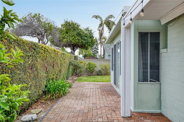 6582 Corrine Cir, Huntington Beach, CA 92647 - view of patio featuring fence
