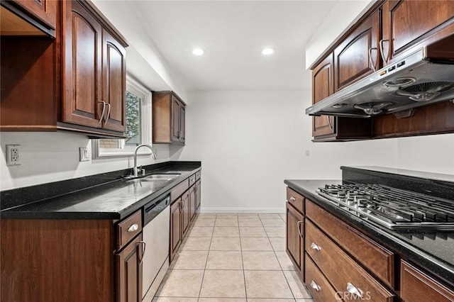 572 E Ghent St, San Dimas, CA 91773 - kitchen with appliances with stainless steel finishes, a sink, baseboards, under cabinet range hood, and recessed lighting