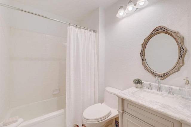 1982 Fairlee Dr, Encinitas, CA 92024 - bathroom with vanity and shower / bath combo with shower curtain