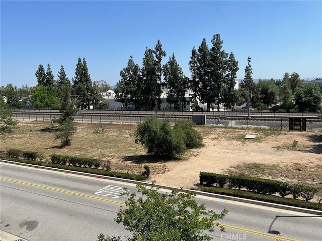 900 N Primrose Ln Unit A, Azusa, CA 91702 - view of yard
