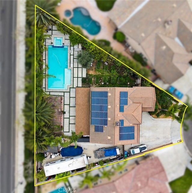 13216 Finish Draft Ct, Eastvale, CA 92880 - view of property location featuring a pool area and property parcel outlined