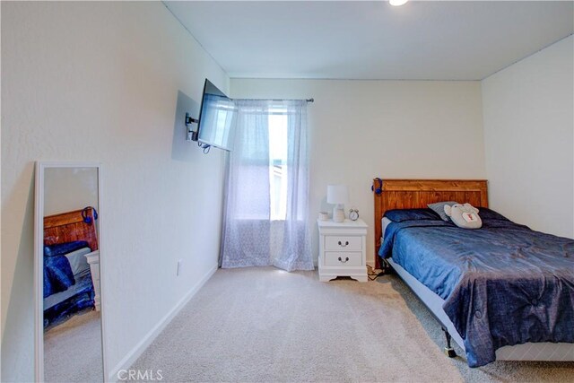 218 Bryce Canyon Ct, Merced, CA 95341 - carpeted bedroom featuring baseboards