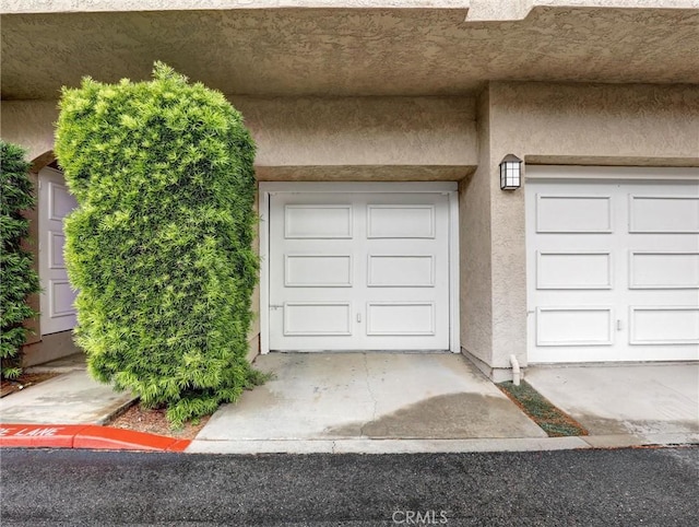 25081 Leucadia St Unit F, Laguna Niguel, CA 92677 - view of garage