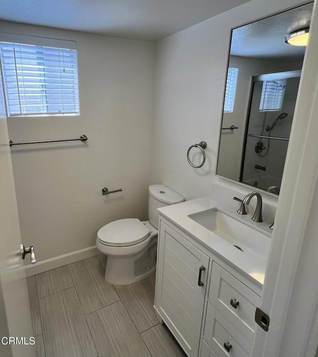 333 Highland Dr, Oxnard, CA 93035 - bathroom featuring vanity and a shower