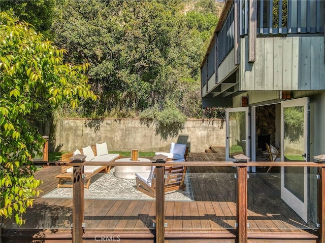 3392 Coy Dr, Sherman Oaks, CA 91423 - view of wooden terrace