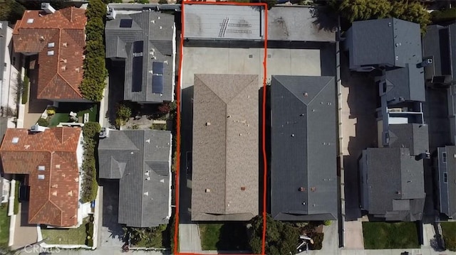 bird's eye view with a residential view