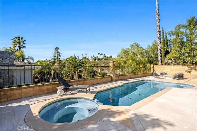 24705 Queens Ct, Laguna Niguel, CA 92677 - view of pool featuring a patio, a fenced backyard, and a pool with connected hot tub
