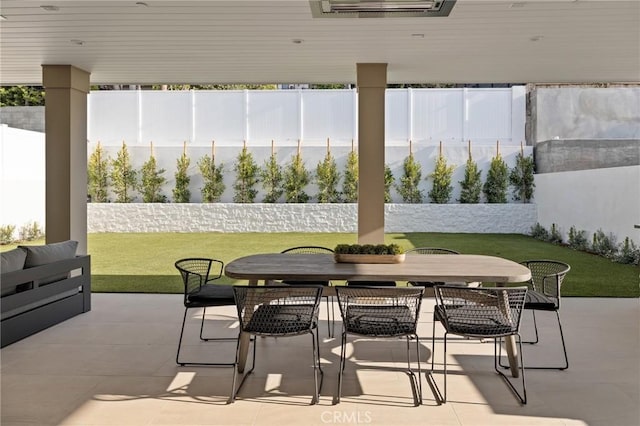 932 9th St, Manhattan Beach, CA 90266 - view of sunroom