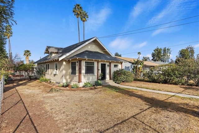 4643 Victoria Ave, Riverside, CA 92507 - view of front facade featuring fence