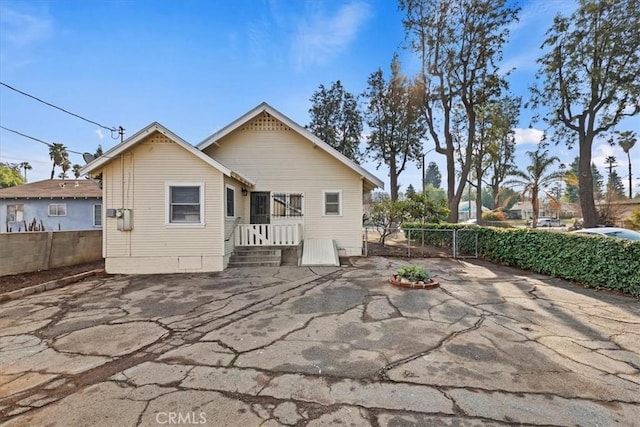 4643 Victoria Ave, Riverside, CA 92507 - back of house with a patio and fence