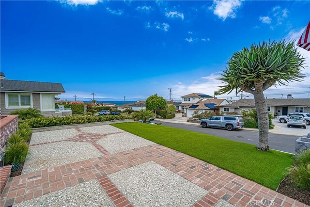 206 Calle De Sirenas, Redondo Beach, CA 90277 - view of grassy yard featuring a residential view