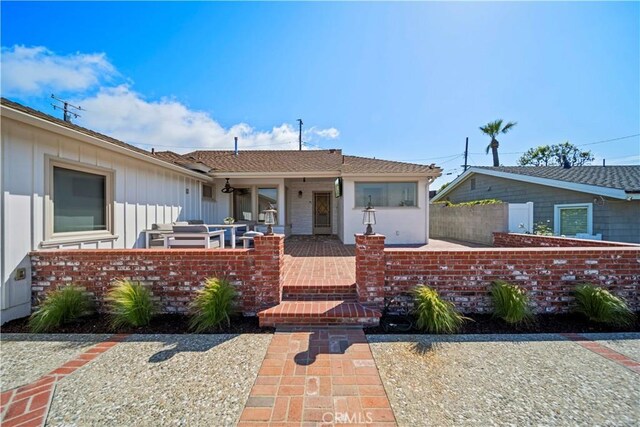 206 Calle De Sirenas, Redondo Beach, CA 90277 - ranch-style house with board and batten siding and fence