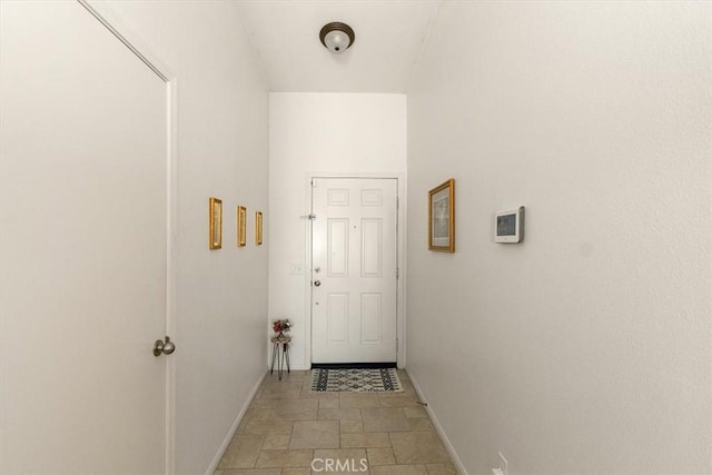 905 Broadway Ave, Barstow, CA 92311 - doorway featuring baseboards