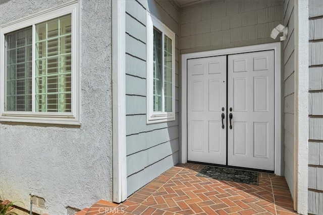 view of exterior entry