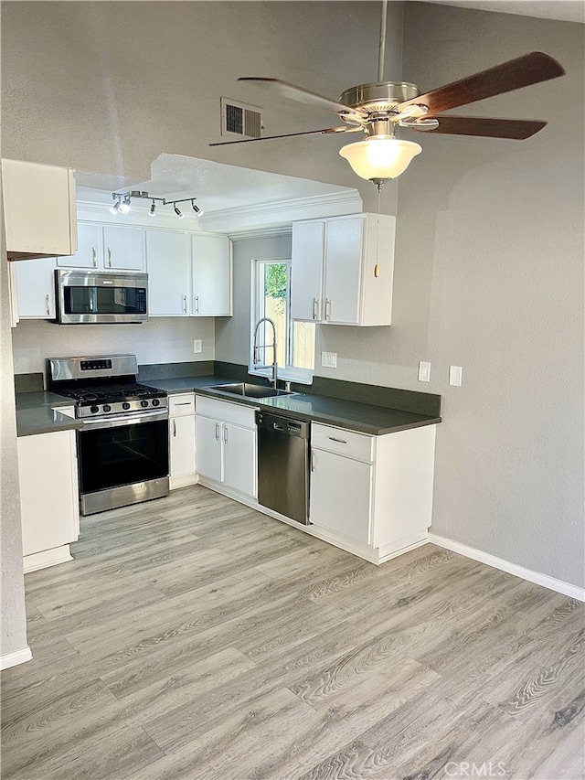 16262 Tokay St, Victorville, CA 92395 - photo 6