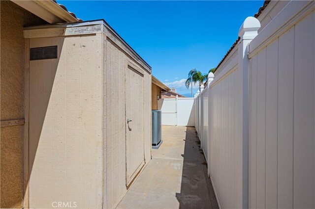 749 Cortez Dr, Hemet, CA 92545 - view of property exterior featuring fence