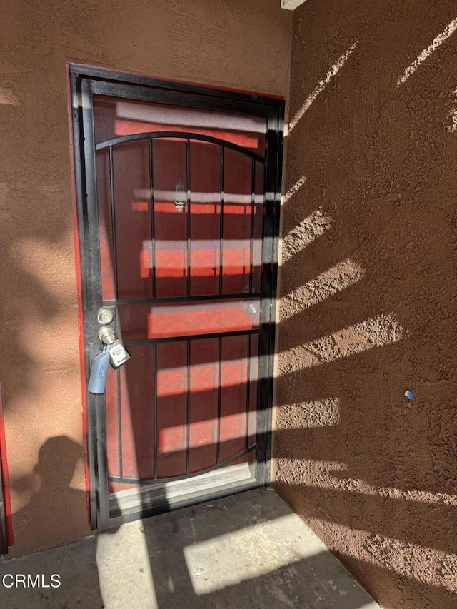 1300 Saratoga Ave Unit 2204, Ventura, CA 93003 - property entrance with stucco siding