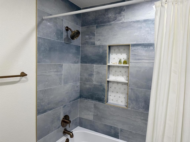bathroom featuring shower / tub combo with curtain